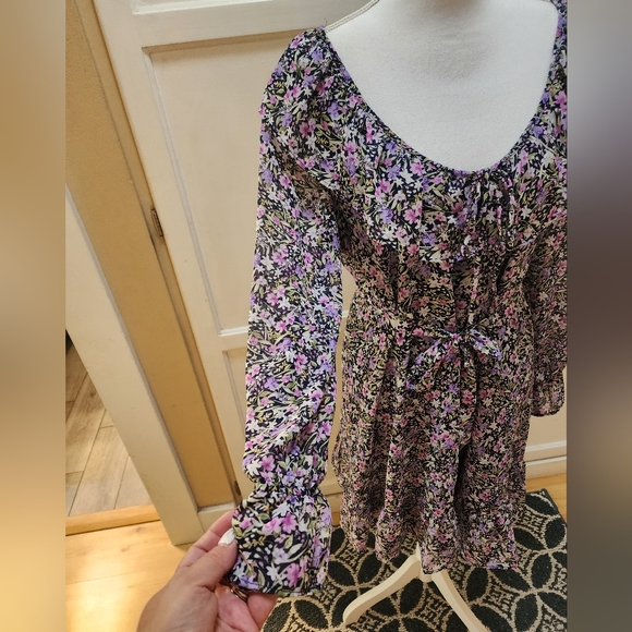 Emma and Michelle Women's Long-sleeved Boho Inspired Ruffle Tie-Belt Dress - Picture 11 of 15